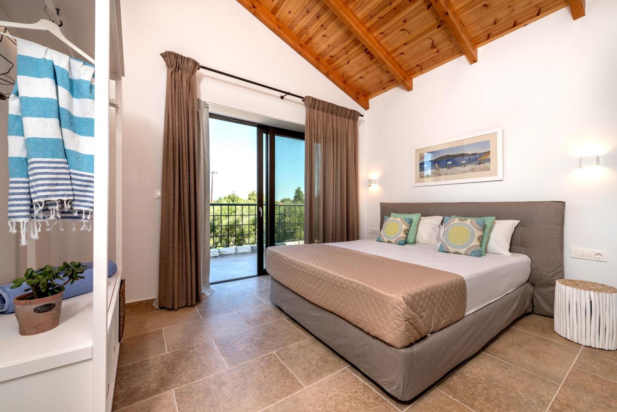 Astarte Villas - Petra Elia Private Villa With Pool พลานอส ภายนอก รูปภาพ