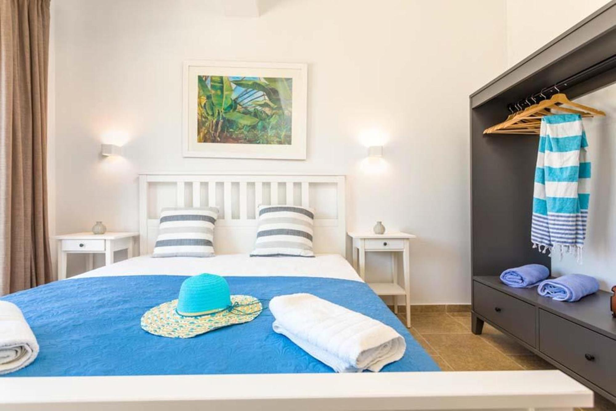 Astarte Villas - Petra Elia Private Villa With Pool พลานอส ภายนอก รูปภาพ