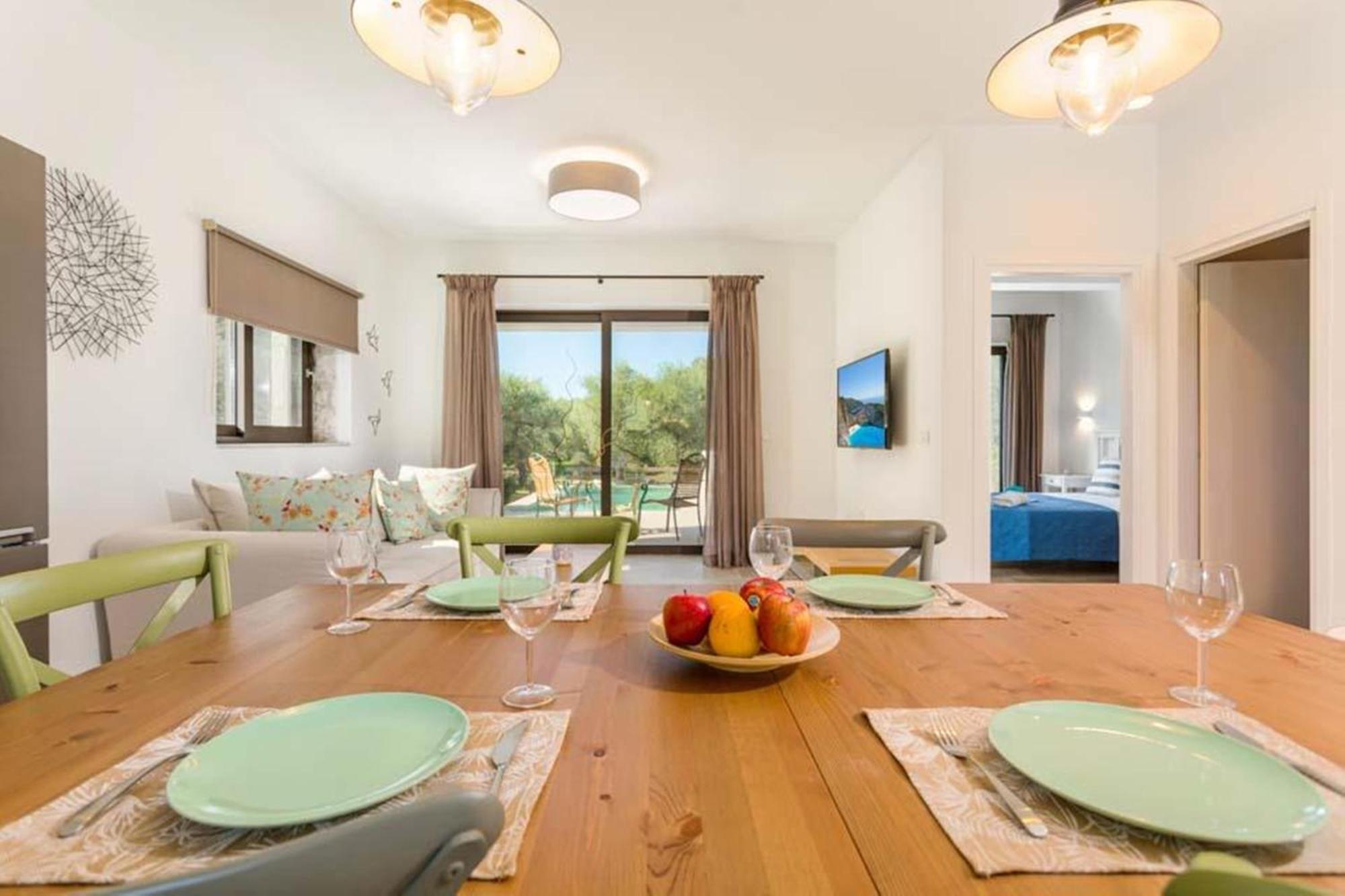 Astarte Villas - Petra Elia Private Villa With Pool พลานอส ภายนอก รูปภาพ